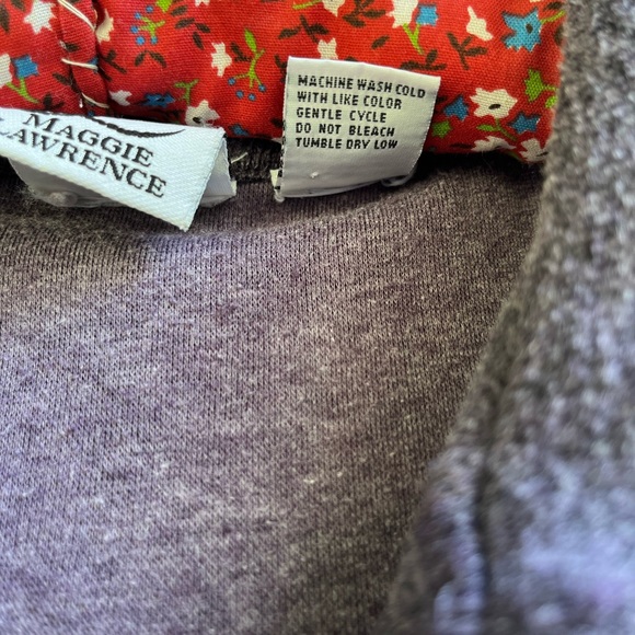 Sweater by Maggie Lawrence in purple and small - Picture 2 of 9